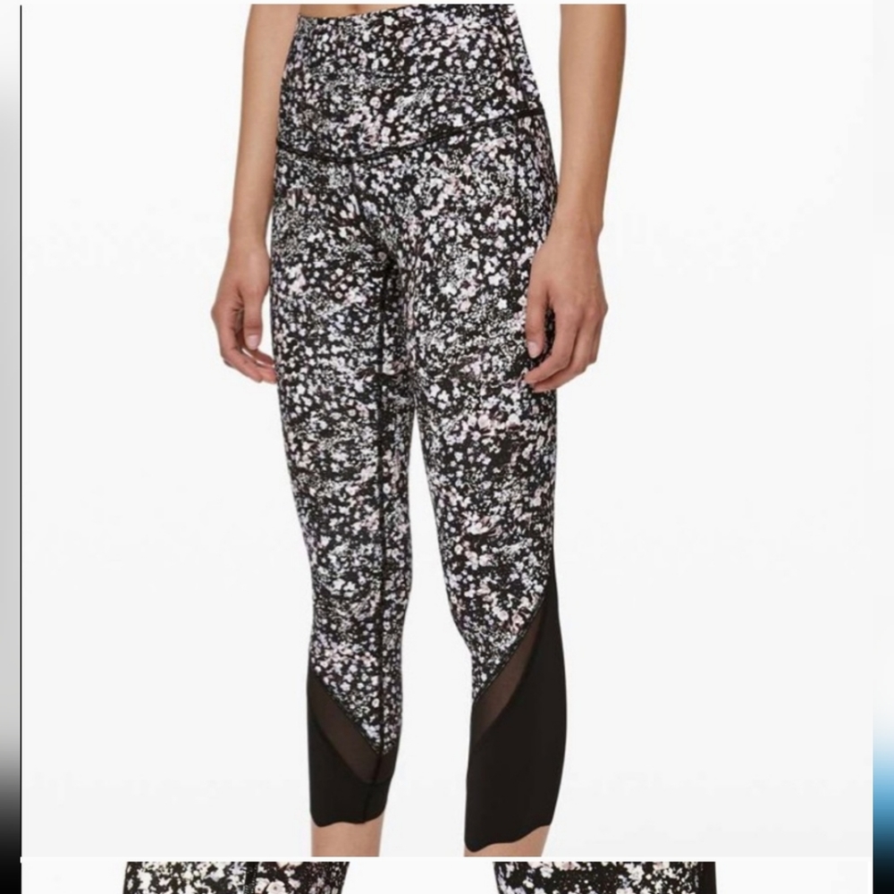 Lululemon roll down scallop crop